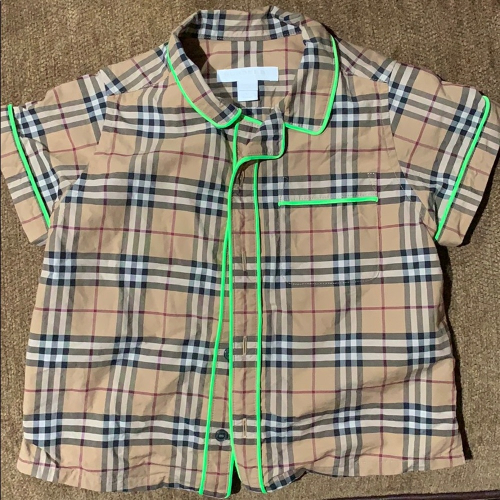 Burberry buttonup